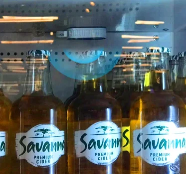 H4 temperature and humidity sensor monitoring a supermarket refrigerator